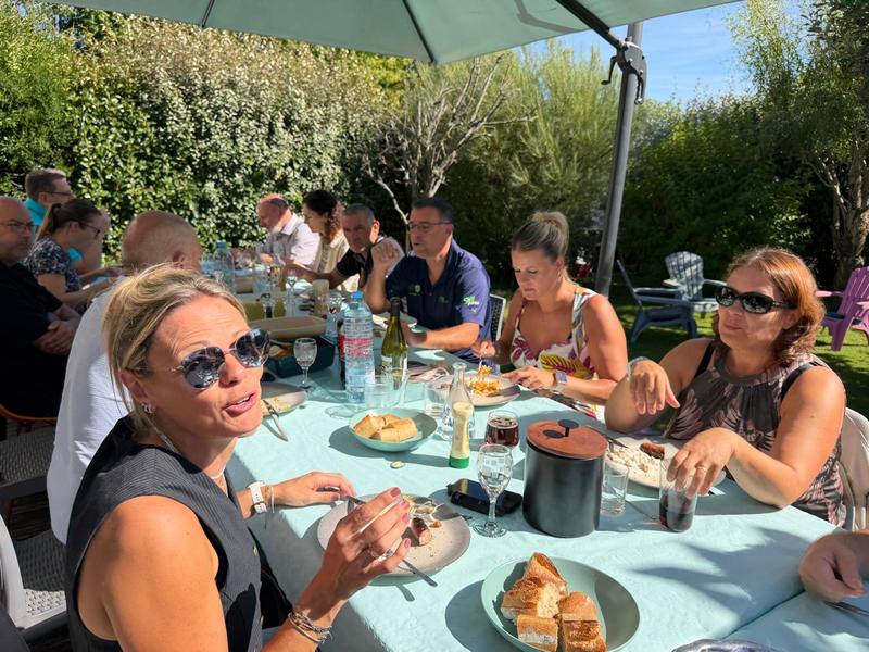 Repas partagé entre conseillers